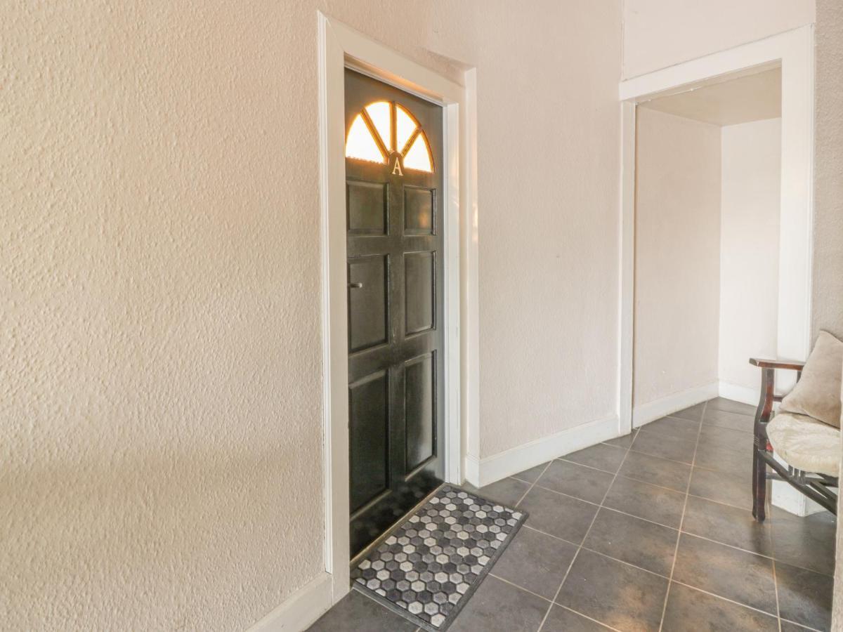 Garden Apartment Эр Экстерьер фото