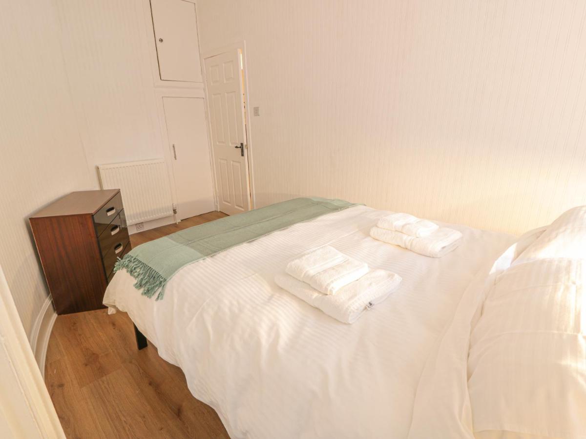 Garden Apartment Эр Экстерьер фото